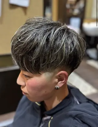 カラー メンズ 栫 雄大のヘアスタイル