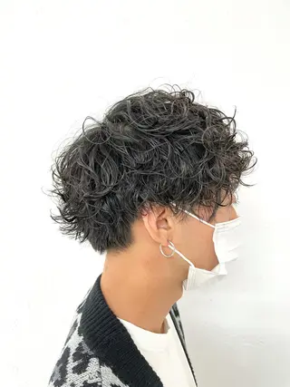 ショート パーマ メンズ 【東北メンズヘア1 位受賞🥇】本間祐太のヘアスタイル