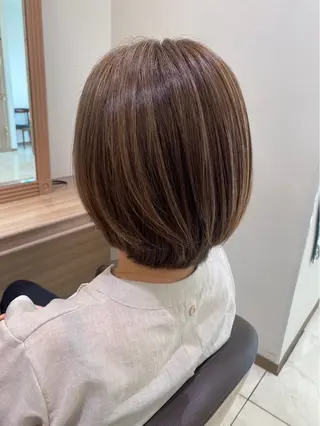 ショート カラー 🌱脱白髪染め特化 🌱岡田将英のヘアスタイル