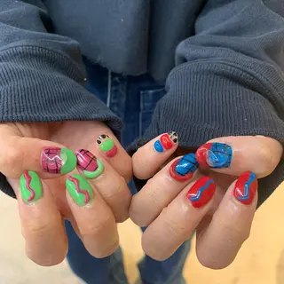 ネイル マキノ ユイのネイルデザイン