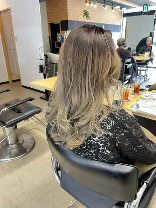 ロング カラー Hair Labo NOSH六本松店のヘアスタイル