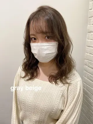 セミロング カラー ヘアアレンジ merc.🌿💚 八幡真衣のヘアスタイル