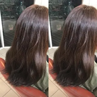 セミロング カラー 小栗 麻衣のヘアスタイル
