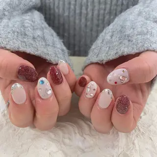 ネイル マキノ ユイのネイルデザイン