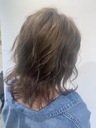 ショート Lilly 中谷友里のヘアスタイル