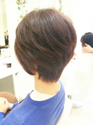 ショート カラー 🌈ぷる艶カラー🌈 髪質改善👑柳沼尚貴のヘアスタイル
