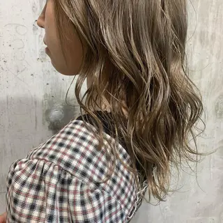 ミディアム C’LD hair  produce /シールドヘア所属・モテ髪/ボブ/ショー ト/アダチフウトのヘアスタイル