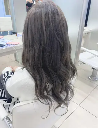 ロング カラー ✂︎レディース のメンズカット屋さんのヘアスタイル