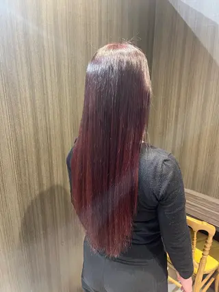 ロング カラー 鳥見 若菜のヘアスタイル