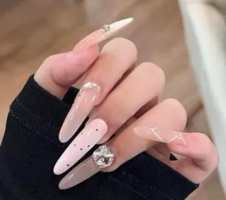 ネイル sun nail池袋 モデル募集のネイルデザイン