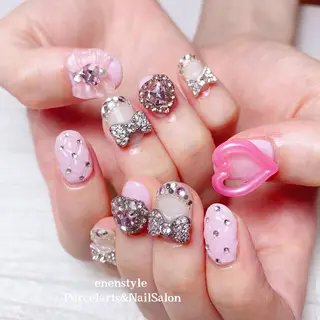 ミディアム ネイル 🐾enen style 🐾のネイルデザイン