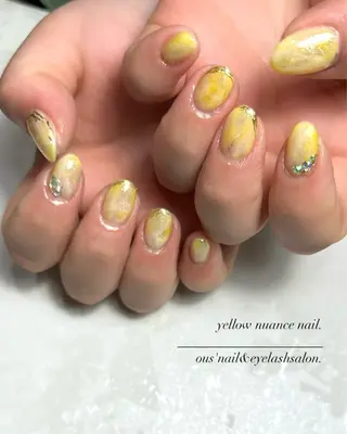 ネイル ou's nail salon所属・小林 桜のネイルデザイン