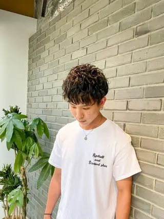 ミディアム パーマ メンズ 【川西能勢口駅1分】 木村　翔乃佑のヘアスタイル