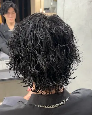 ショート パーマ 会社で浮かない ビジネスヘア/心斎橋のヘアスタイル