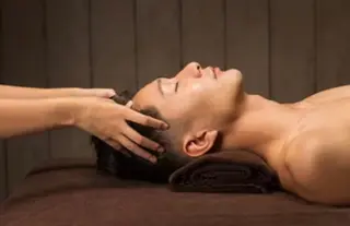 眠りの森/脱毛眉毛/ マッサージ/RINAのエステ・リラクイメージ