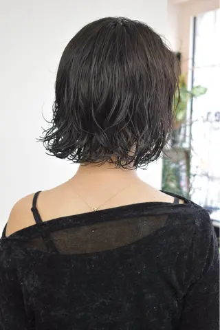 ミディアム パーマ レイヤーボブ/ 艶カラー/サナ🌼のヘアスタイル