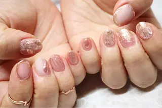 ショート ネイル 小河 仁美のネイルデザイン