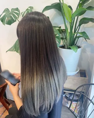 ロング カラー pep natsumiのヘアスタイル