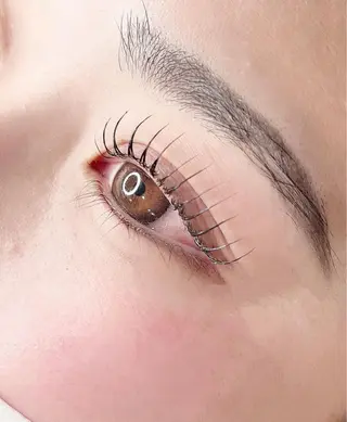 マツエク・マツパ The Nail & Eye Lashの眉毛・アイブロウイメージ