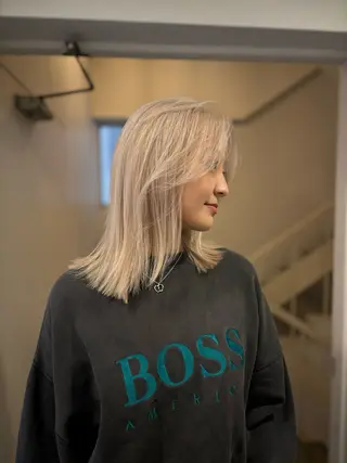 ミディアム カラー 🟧オシャレ女子多数 アツシ🟧のヘアスタイル