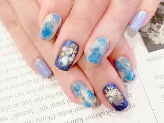 ネイル f'bloom  L’ecrinのネイルデザイン