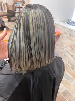 ミディアム ヘアカラー&縮毛矯正 STAR☆RIVERのヘアスタイル