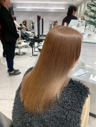 ロング カラー パーマ ショータのヘアスタイル