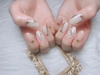 ネイル MiKi Nai池袋 長さだし得意のネイルデザイン
