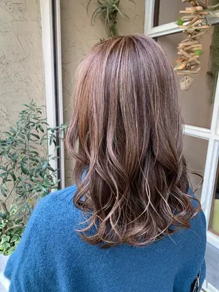 ミディアム カラー 店長担当🌟 矢吹ガブリエル🌟のヘアスタイル