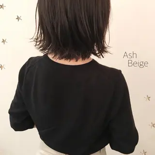 ミディアム カラー 市川 千夏のヘアスタイル