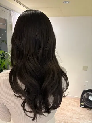 ロング 顔周りだけで垢抜ける レイヤー/小池　祐のヘアスタイル