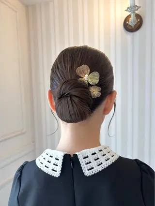 セミロング ヘアアレンジ 🎼レイヤー/透明感 カラー/nene♬のヘアスタイル