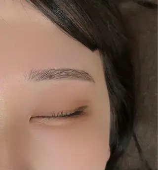 アイブロウ UNLY栄 TOMOのマツエク・マツパデザイン