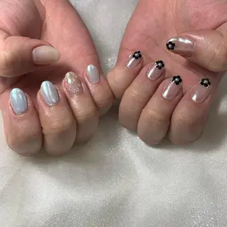 ショート ネイル nailist akariのネイルデザイン