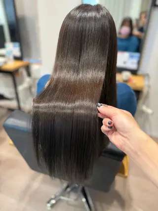 セミロング 小田原NO1 美容師 飯田飛翔のヘアスタイル