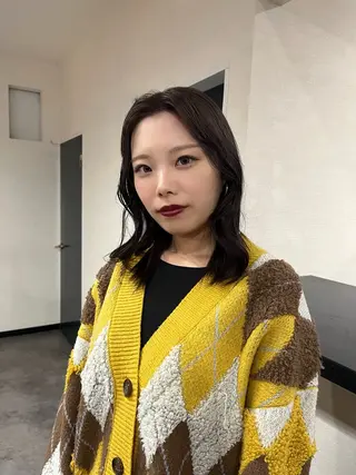 ミディアム カラー 鳥居 叶夢のヘアスタイル