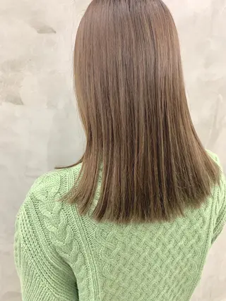 セミロング カラー 🐝 hachi🐝のヘアスタイル