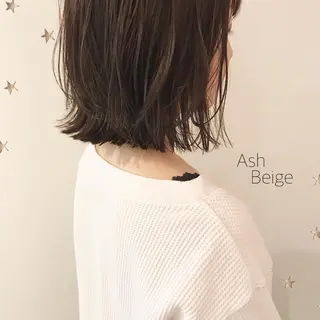 ミディアム カラー 市川 千夏のヘアスタイル