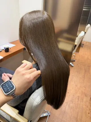 ロング 艶髪/透明感 レイヤー YUKIのヘアスタイル