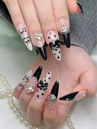 ネイル lucky nail 歌舞伎町のネイルデザイン