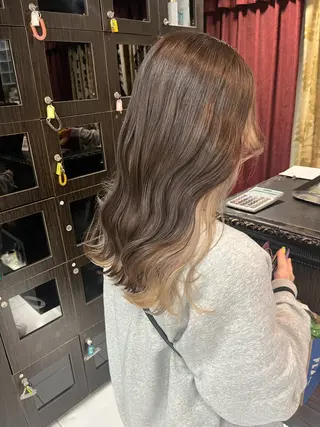 セミロング カラー 🦋YUI 髪質改善 ブリーチ　着付け🦋のヘアスタイル