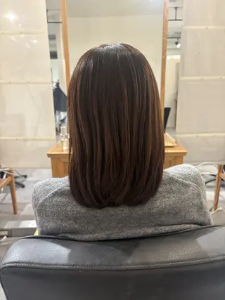 ミディアム 岬 怜奈のヘアスタイル