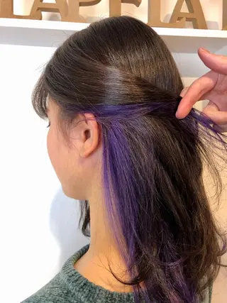 セミロング カラー トップ スタイリストのヘアスタイル