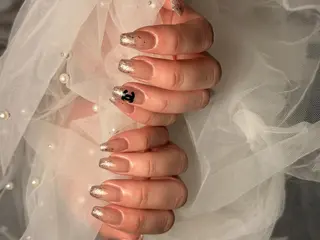 ネイル ToliyDeliy Linaのネイルデザイン