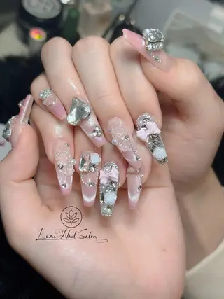 ネイル Lumi Shinokuboのネイルデザイン
