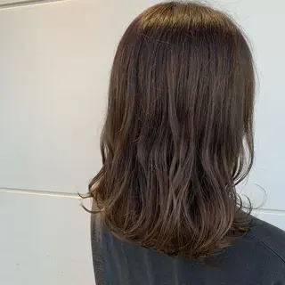 セミロング カラー RINA🧤 デザインとボブのヘアスタイル