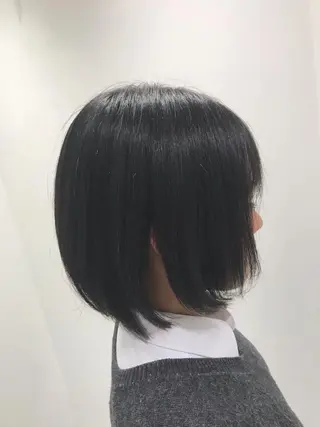 ミディアム 予約 停止のヘアスタイル