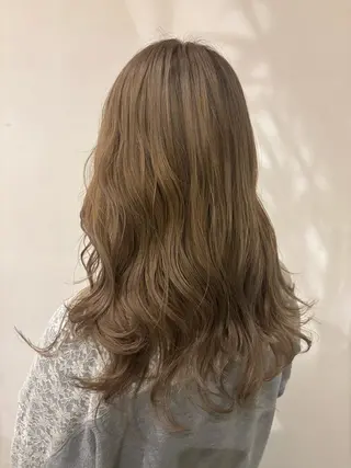 ロング イナイ ハルカのヘアスタイル
