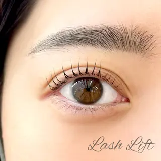 マツエク・マツパ Ravicils【ラヴィシル】所属・宮永あゆ まつパ/美眉/恵比寿のマツエク・マツパデザイン