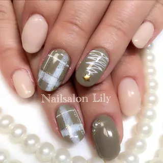 ネイル Lily*nail 🌻Mii🌻のネイルデザイン